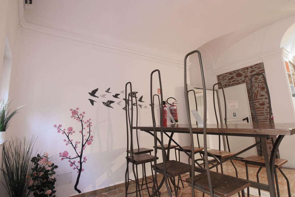 New Generation Center Hostal Roma