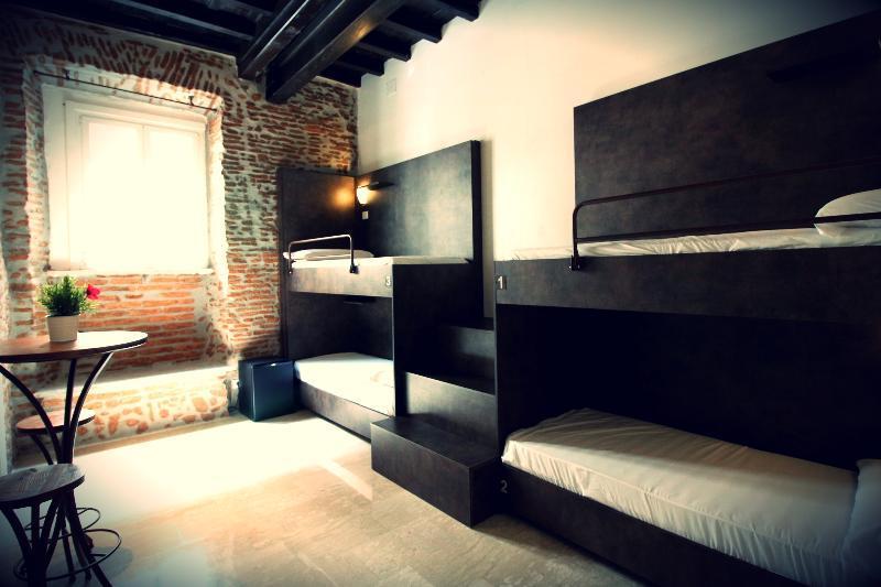 Albergue New Generation Center